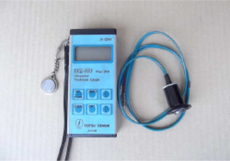 Ultrasonic Thickness Gage